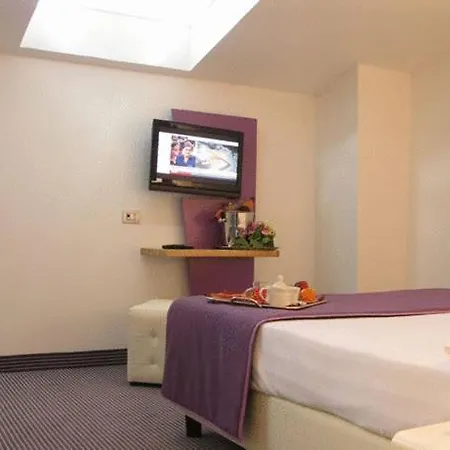 Otel Point