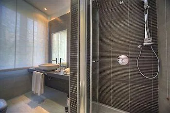 Point Hotel 3*