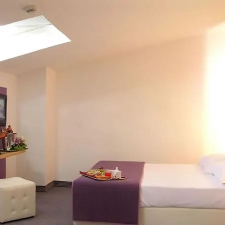 Hotel Point 3*